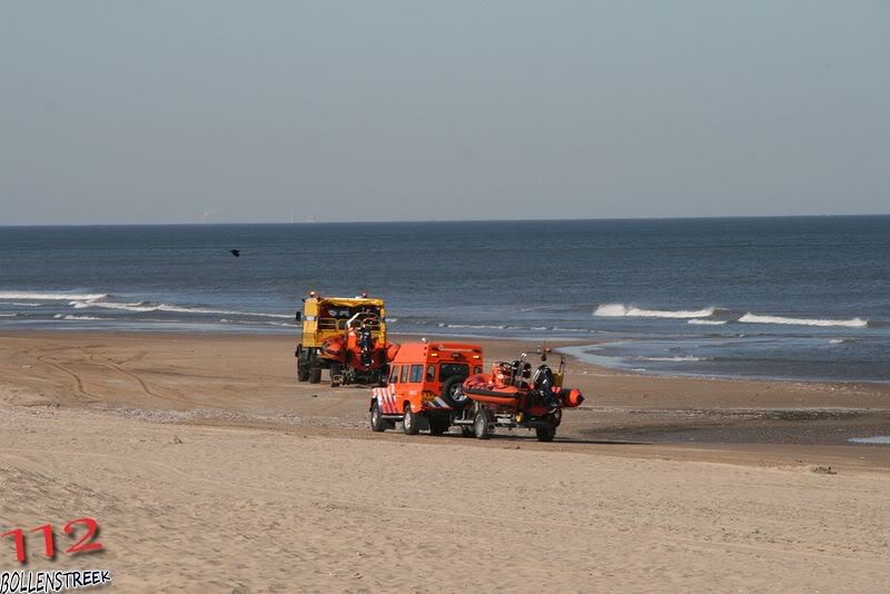 Blauwe vlag gehesen in Noordwijk door Prins Willem-Alexander