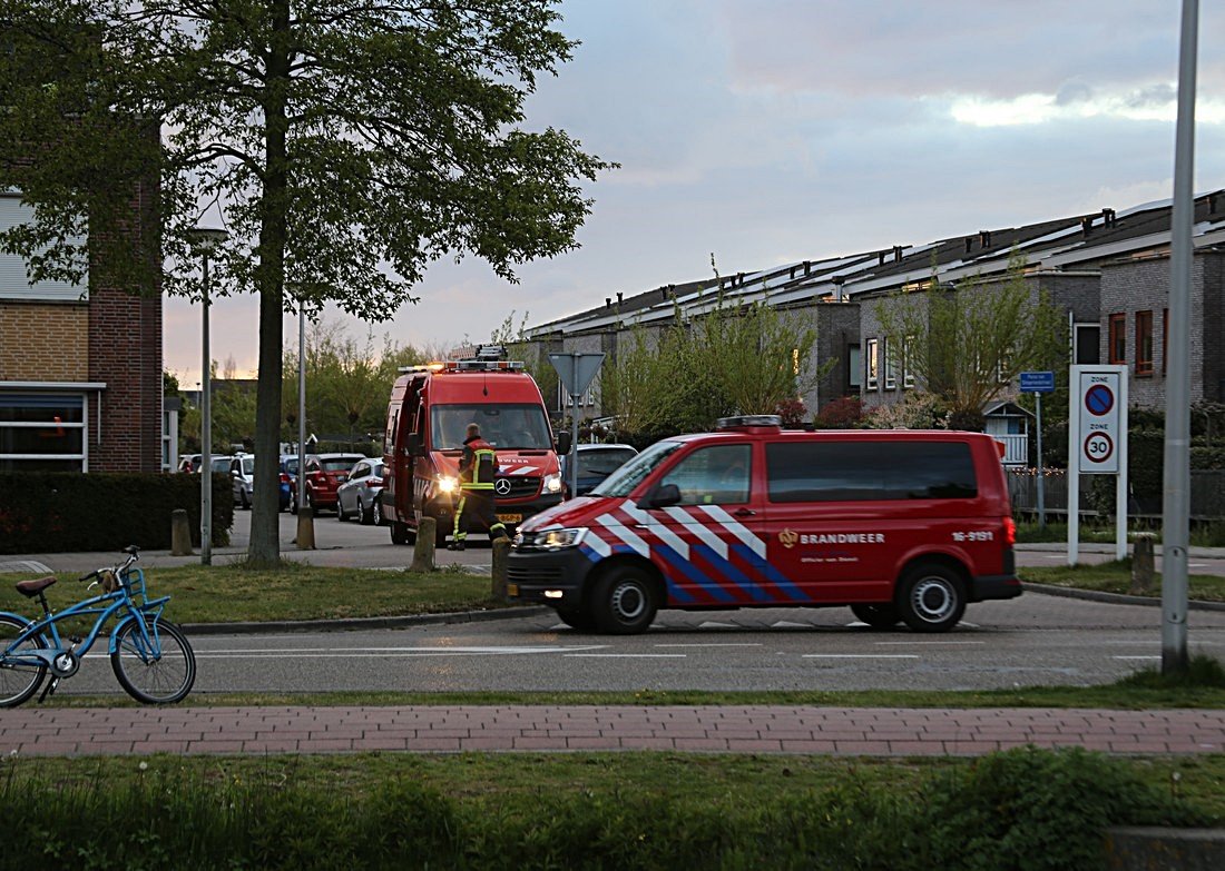 Mogelijk persoon te water Schoutenlaan Voorhout