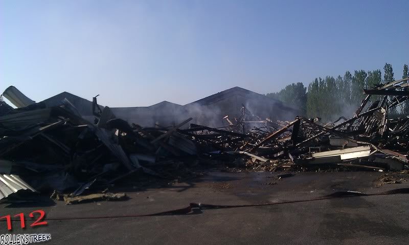 Nablussen zeer grote brand Vinkenweg Rijnsburg