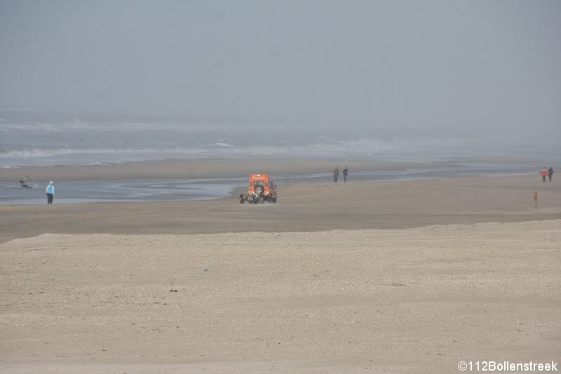 Kite uitrusting gevonden in zee Noordwijk