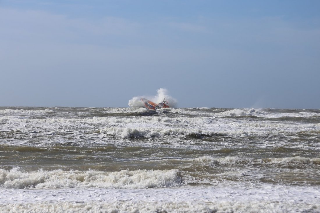 Kitesurfer vermist Katwijk