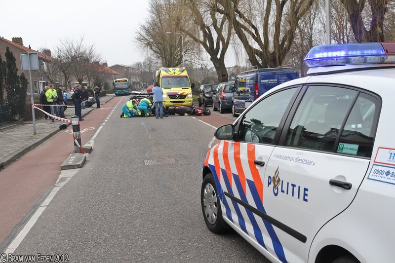 Ongeval tussen scooter en auto Valckslootlaan Hillegom