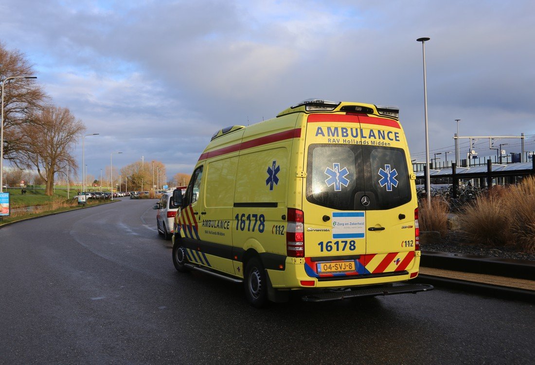 Ongeval fietsster met bus Sassenheim