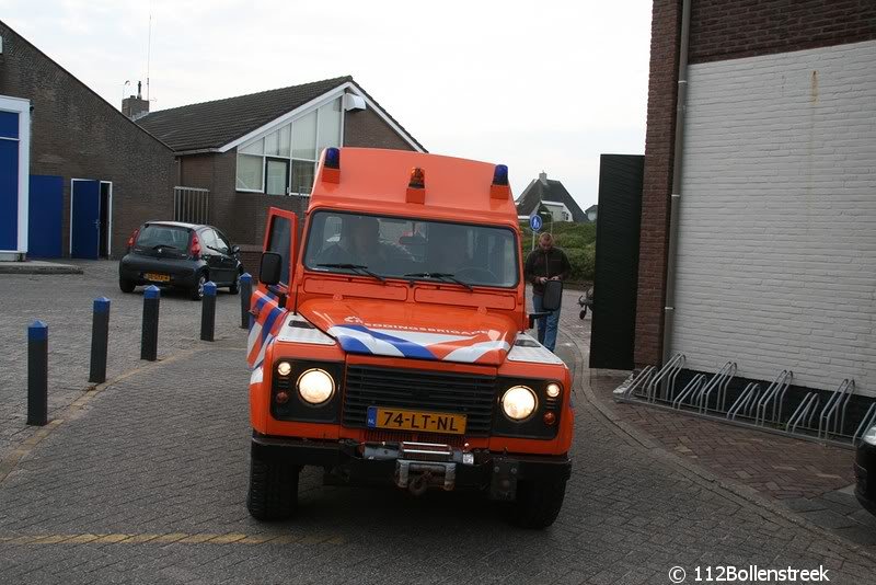 Inzet strand 24-06-2011 persoon onwel