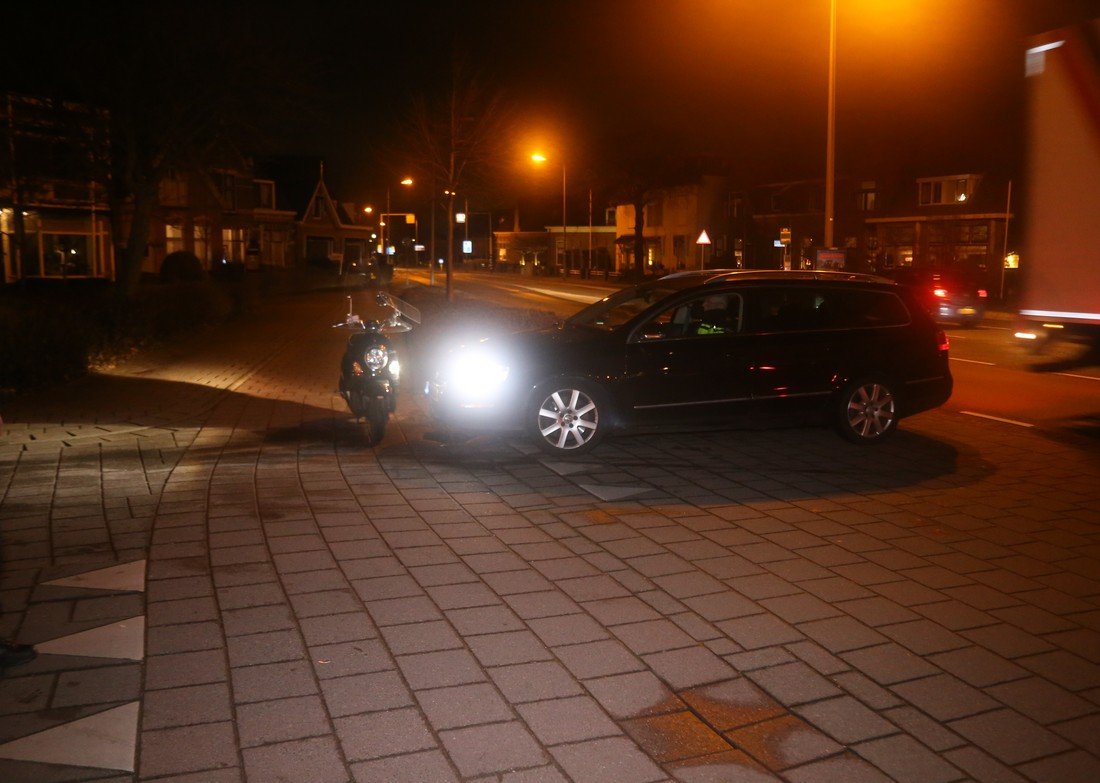 Ongeval met 2 gewonden Oegstgeesterweg Rijnsburg