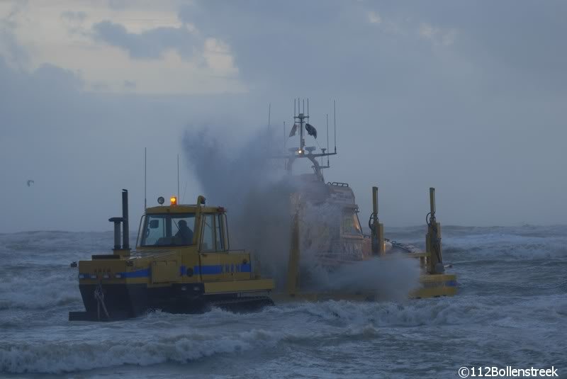 Kitesurfer vermist Scheveningen