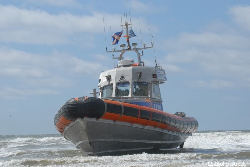 Grote zoekactie naar zwemmer Duindamseslag Noordwijk  (update)