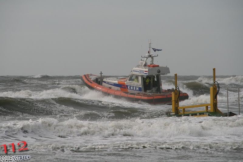 Surfuitrusting gevonden Noordwijk