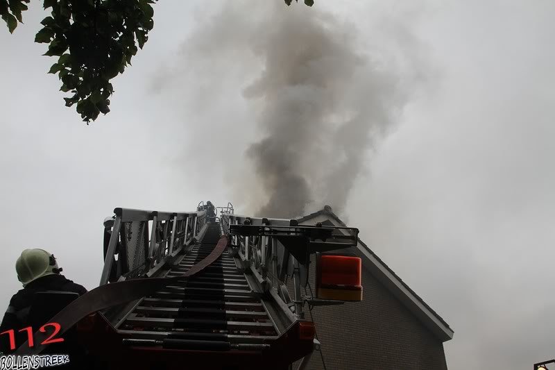 Grote brand Nassaudreef Katwijk (foto update)