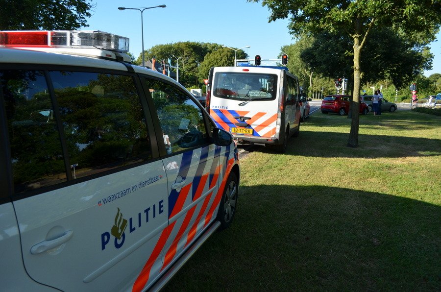Kop-staart botsing op de Gooweg in Noordwijk