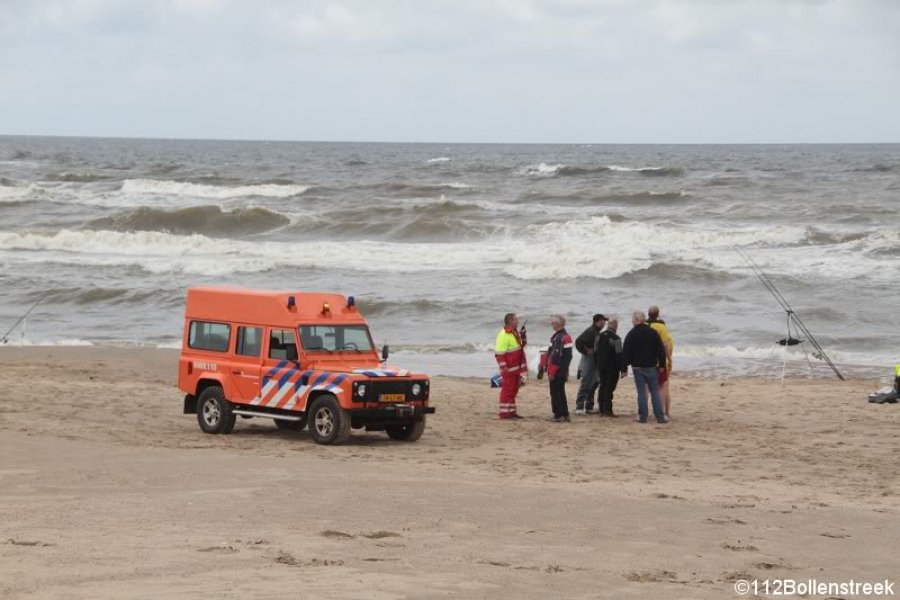 Reddingsactie strand Noordwijk