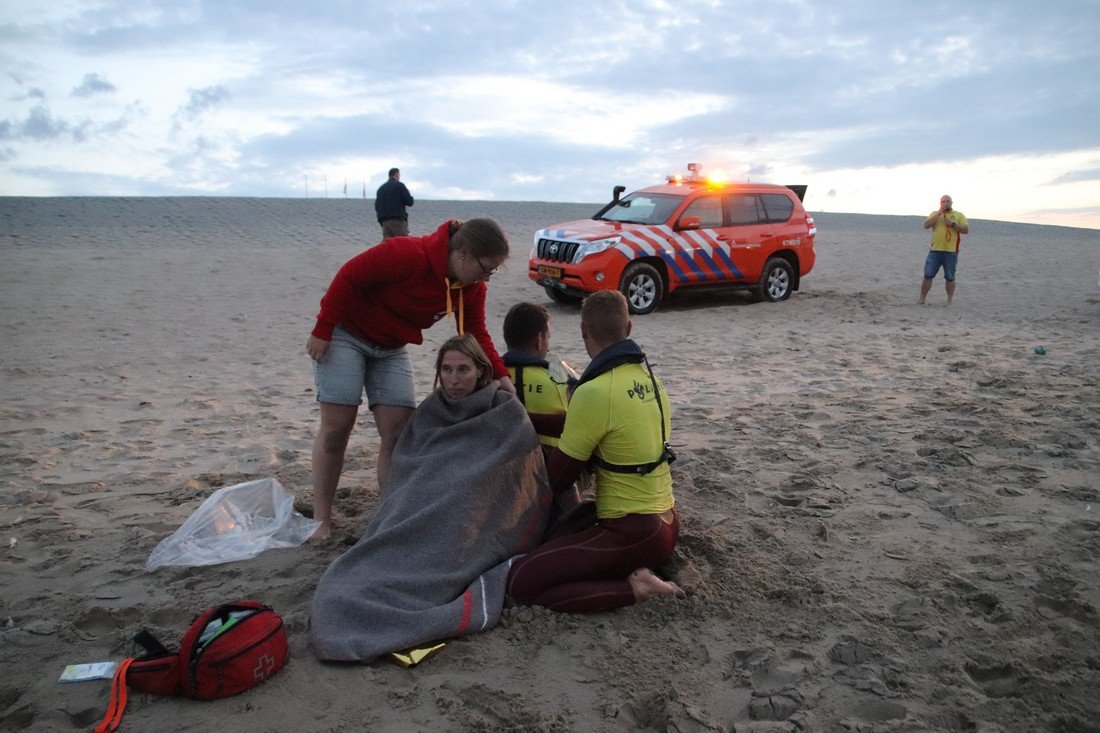 Grote oefening strand Katwijk