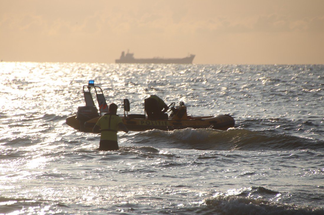 Grote oefening strand Katwijk