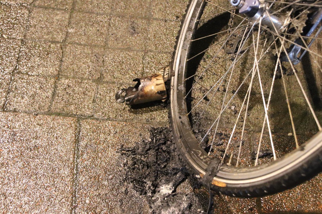 Electrische fiets in de brand gestoken Voorhout