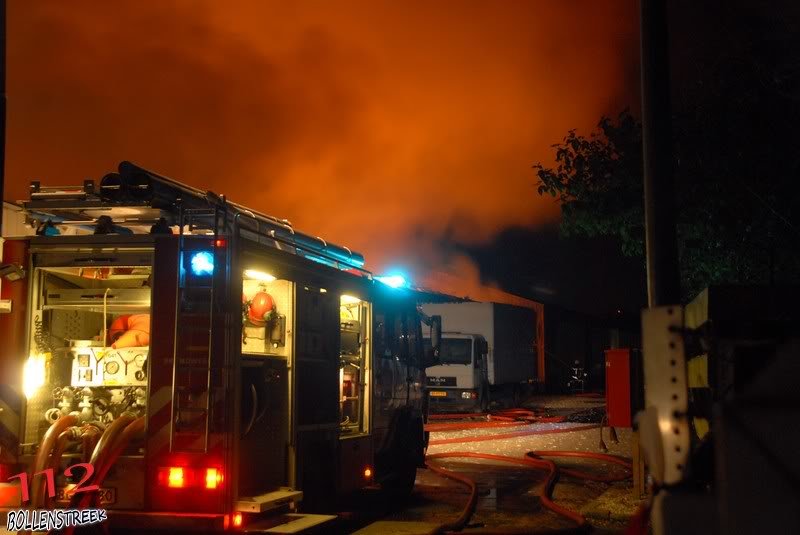 Zeer grote brand (Grip 1) Vinkenweg Rijnsburg (Foto update: 29-05)