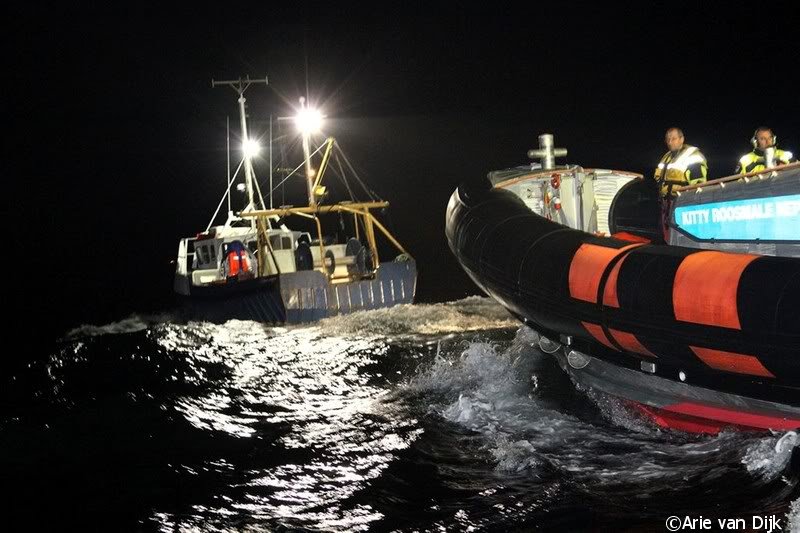 KNRM Katwijk uitruk voor brand op schip 