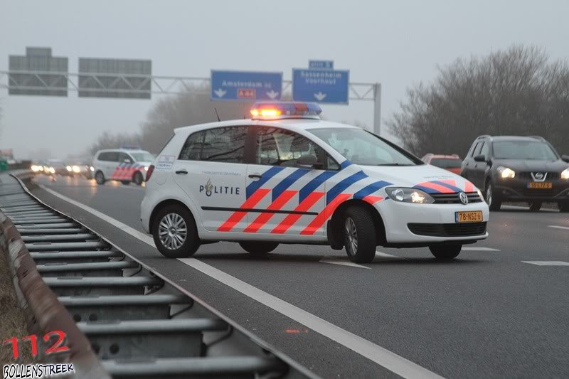 5 voertuigen botsen tegen elkaar A44 12,5 Sassenheim