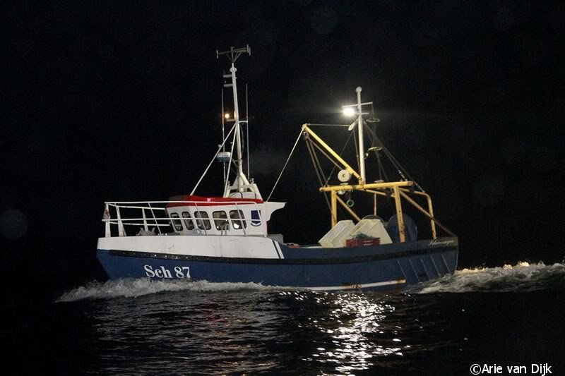 KNRM Katwijk uitruk voor brand op schip 