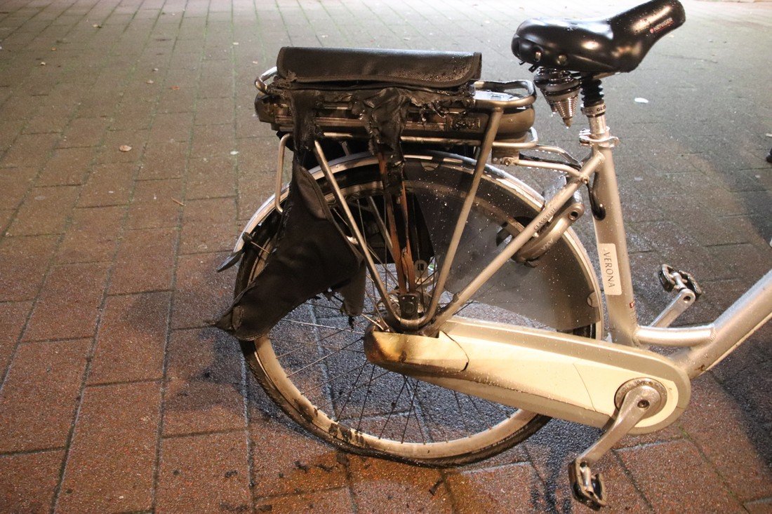 Electrische fiets in de brand gestoken Voorhout