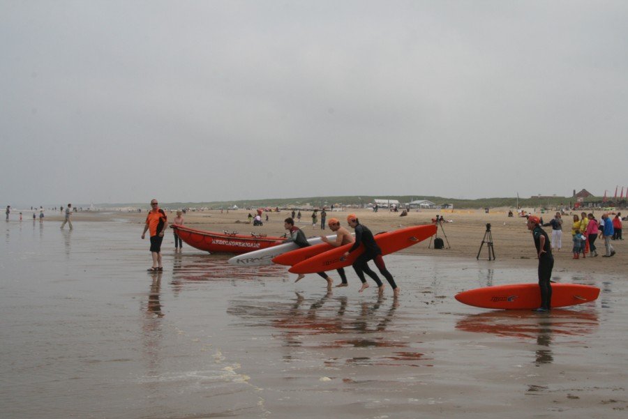 Reddingsbrigade oefend voor EK Life Saving Noordwijk