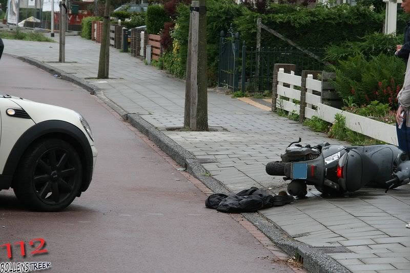 Aanrijding auto/scooter  van Panhuysstraat Noordwijk