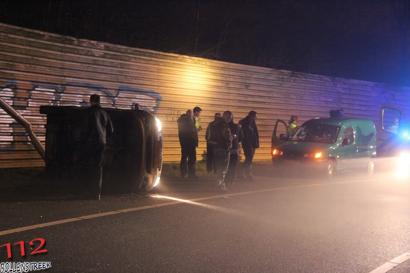 Auto op z'n kant Afrit N206 - Hoorneslaan Katwijk