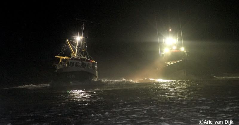 KNRM Katwijk uitruk voor brand op schip 