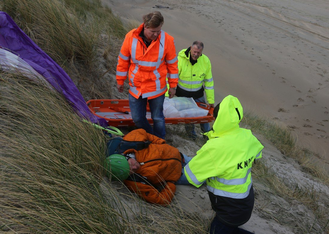 Grote hulpverleningsoefening strand afrit 29 Noordwijk