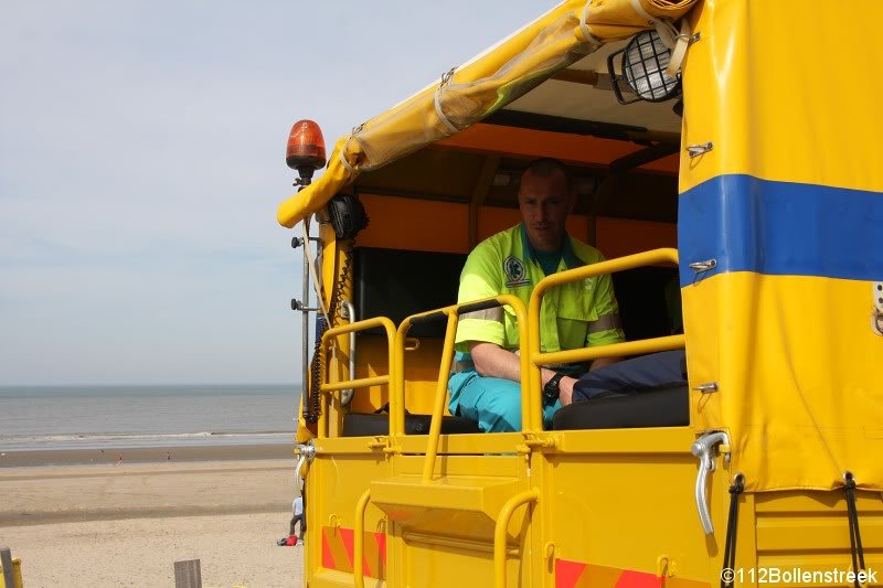 Vrouw valt van Paard Langevelderslag Noordwijk