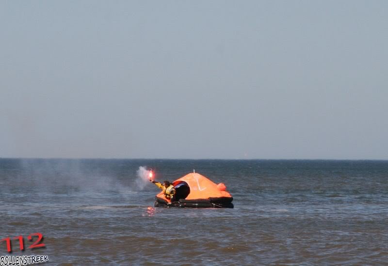 Blauwe vlag gehesen in Noordwijk door Prins Willem-Alexander