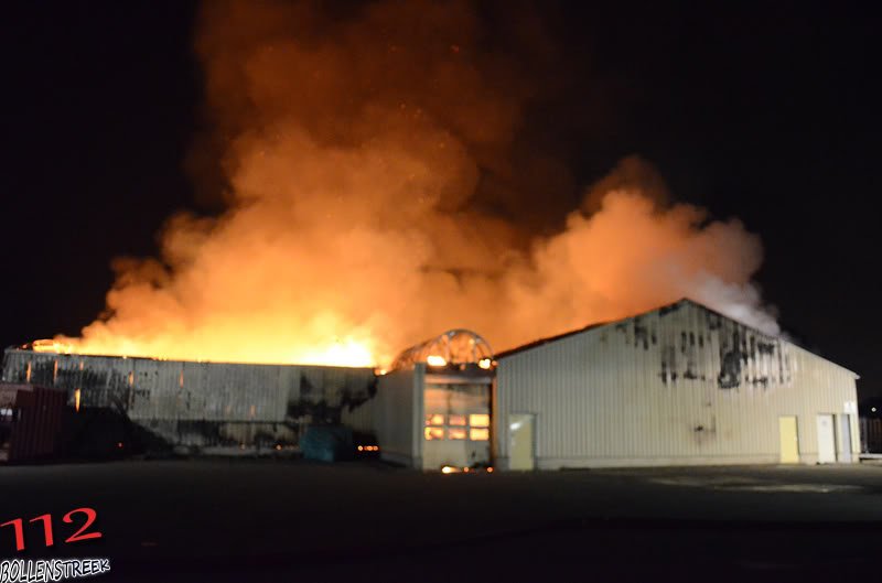 Zeer grote brand (Grip 1) Vinkenweg Rijnsburg (Foto update: 29-05)