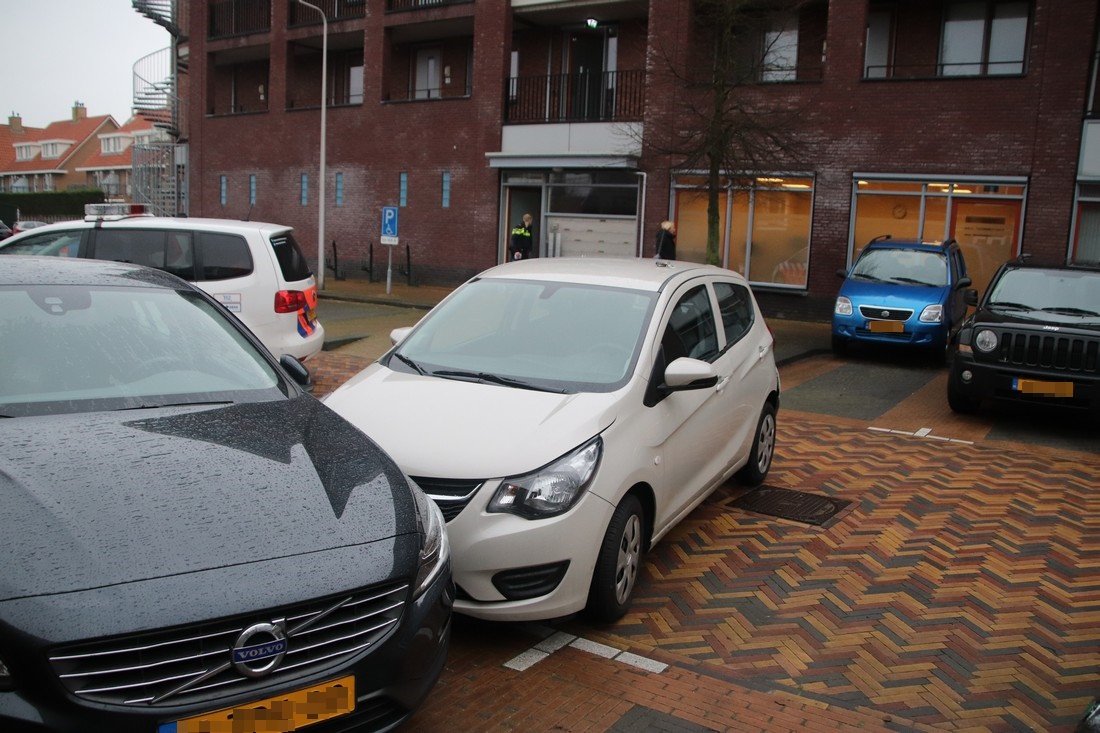 Flinke schade na parkeer ongeval Campus Noordwijkerhout