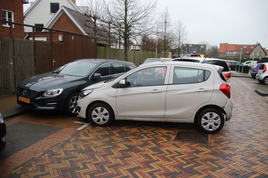 Flinke schade na parkeer ongeval Campus Noordwijkerhout