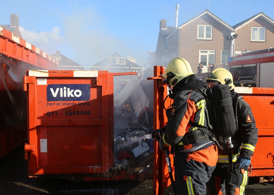 Grote container in de brand Herenstraat Voorhout