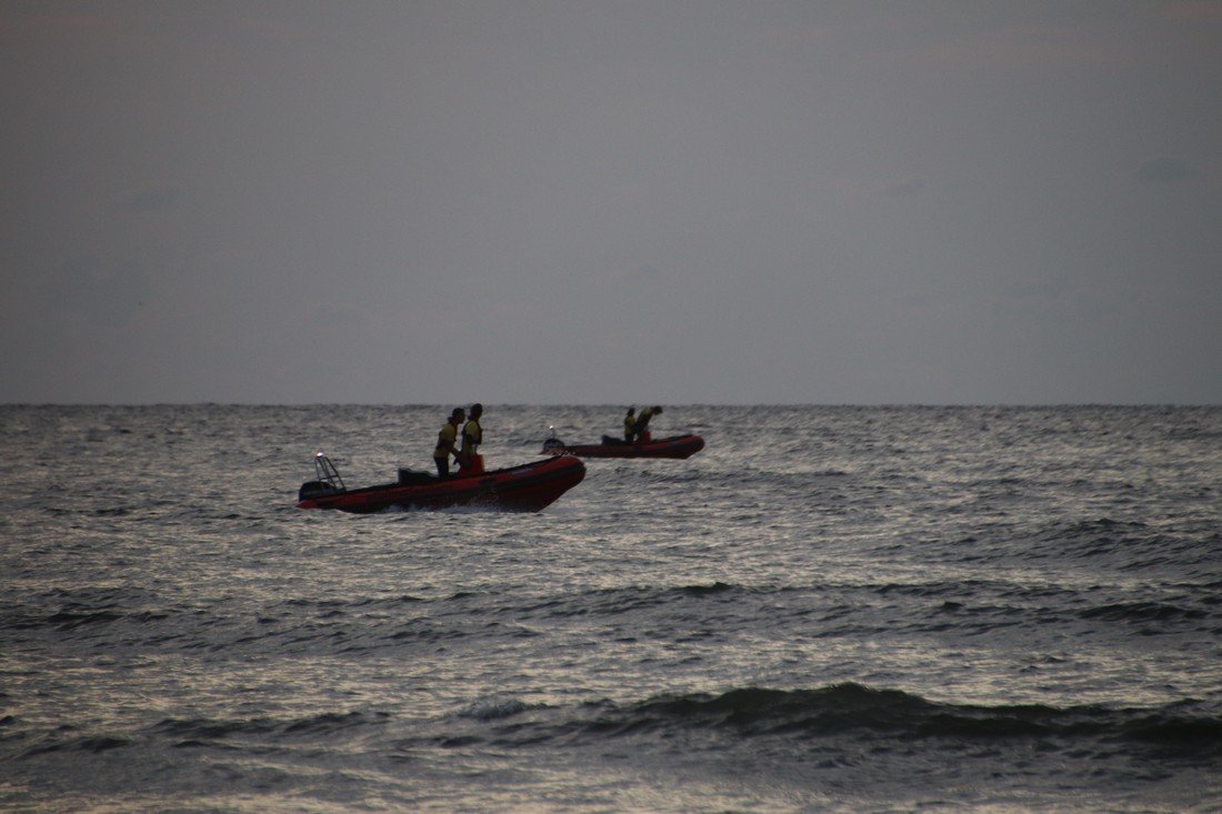 Grote oefening strand Katwijk