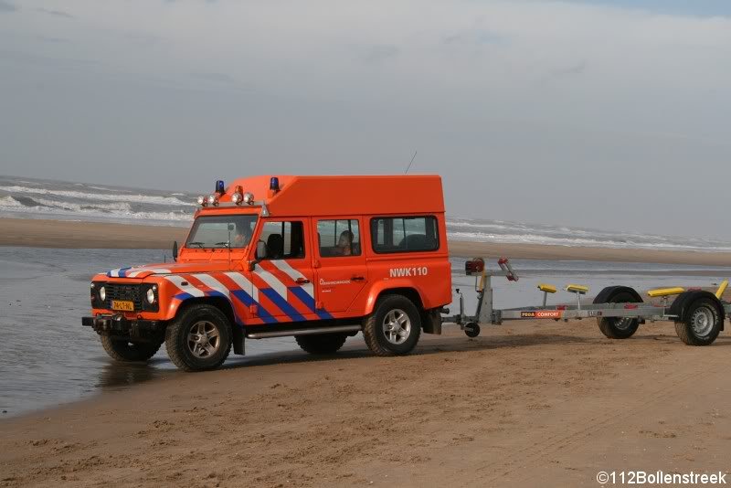 Kite uitrusting gevonden in zee Noordwijk