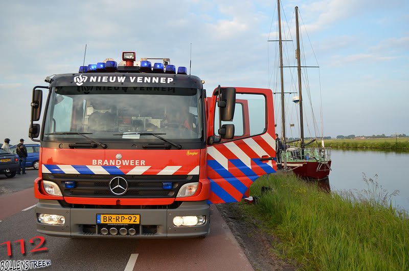 Scheepvaart schip in nood Huigsloterdijk Abbenes