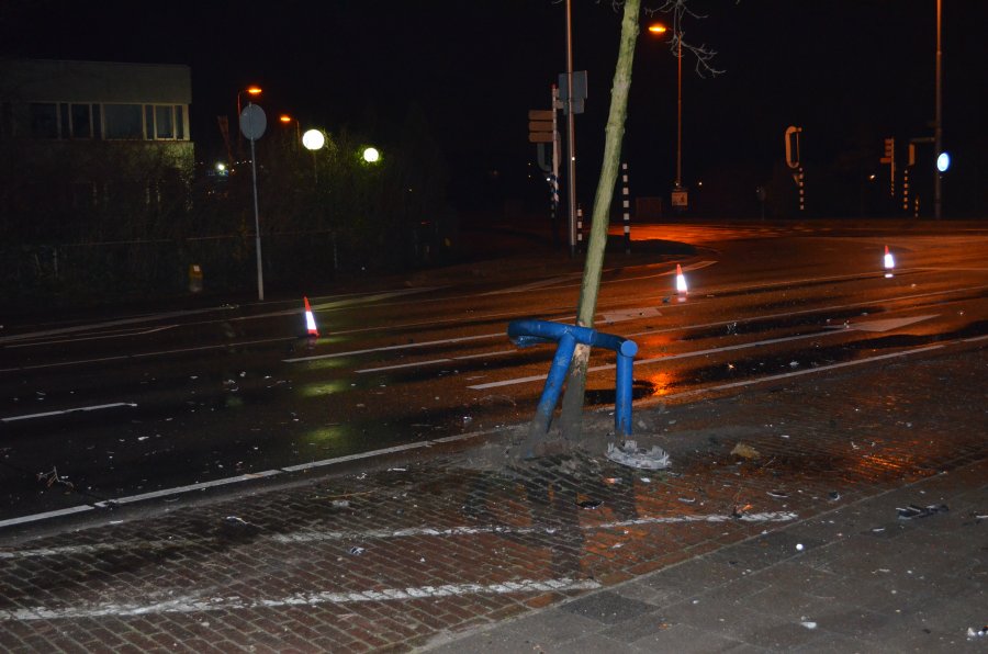 Zwaar eenzijdig ongeval Hoofdstraat Sassenheim