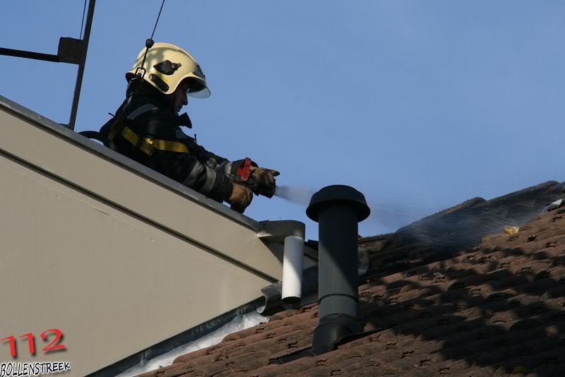 Gebouwbrand Schorrekruidweg/Wijnruitstr. Voorhout