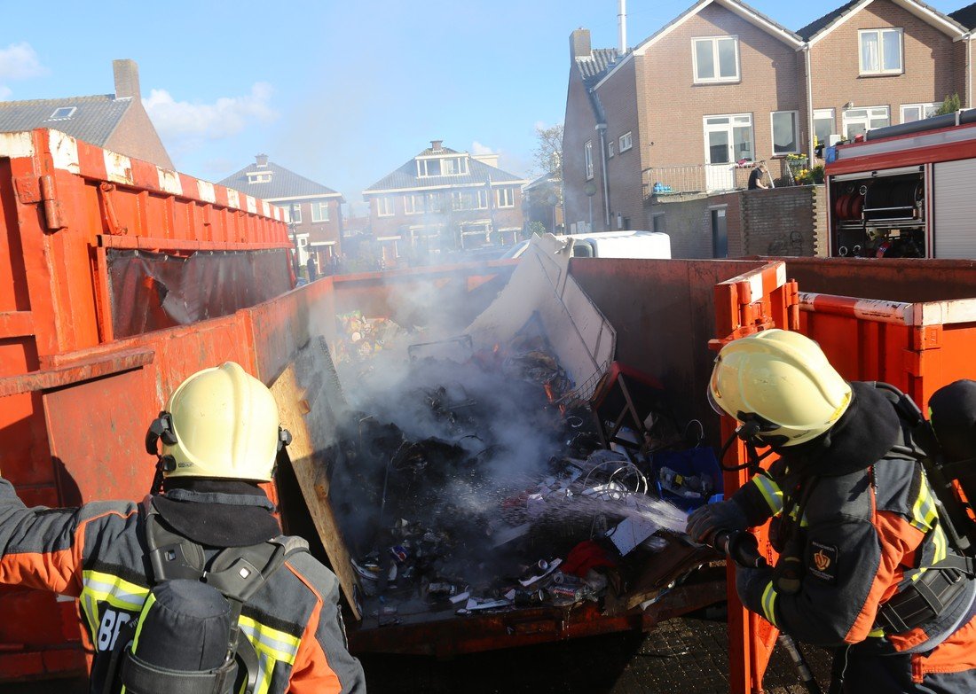 Grote container in de brand Herenstraat Voorhout