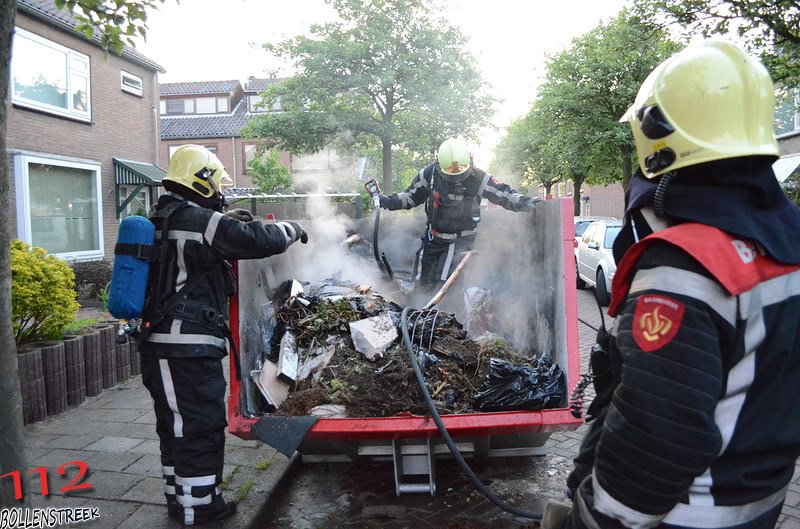 Buitenbrand afval container Rembrandtlaan Voorhout