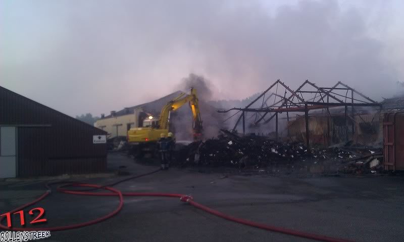 Nablussen zeer grote brand Vinkenweg Rijnsburg