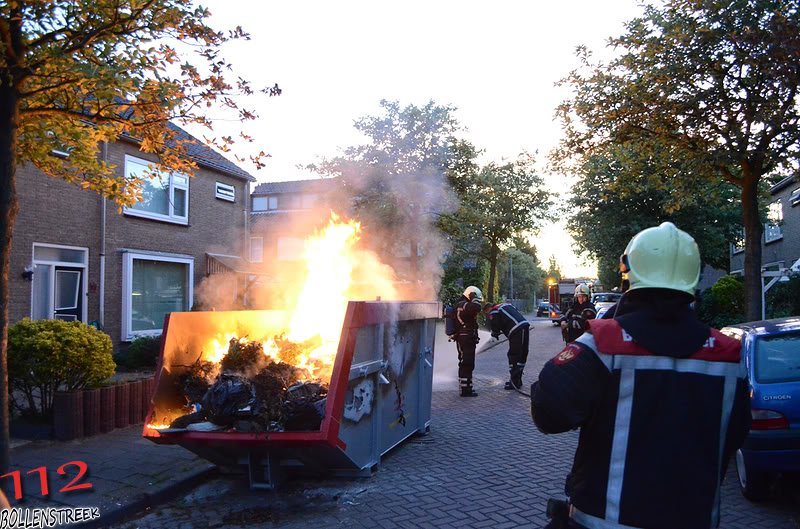 Buitenbrand afval container Rembrandtlaan Voorhout