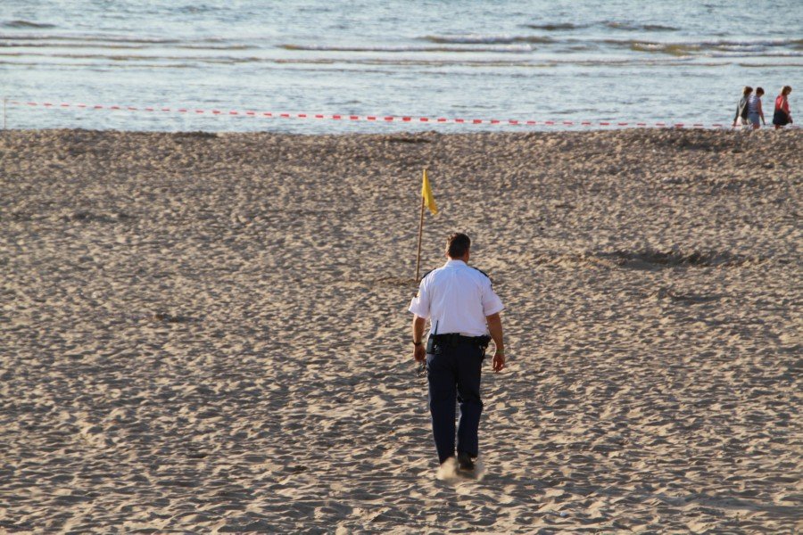 Brisantgranaat gevonden strand Noordwijk