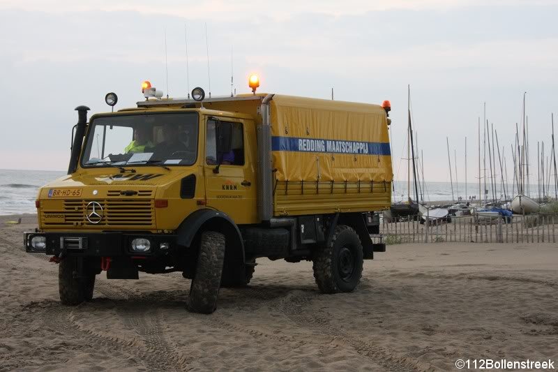 Inzet strand 24-06-2011 persoon onwel