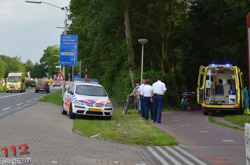 Aanrijding brommer/brommer Leidsevaart Voorhout