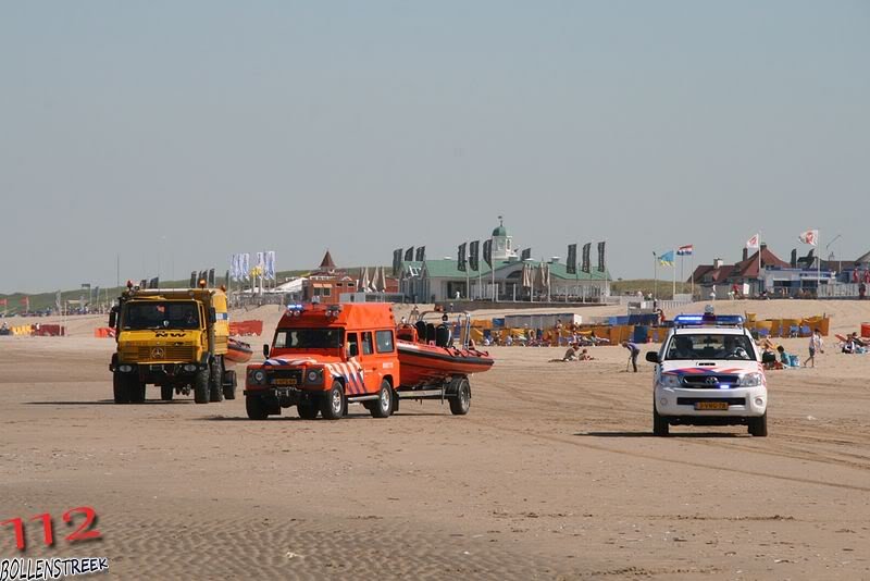 Blauwe vlag gehesen in Noordwijk door Prins Willem-Alexander