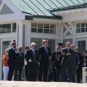 Blauwe vlag gehesen in Noordwijk door Prins Willem-Alexander