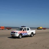 Blauwe vlag gehesen in Noordwijk door Prins Willem-Alexander