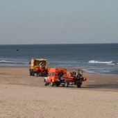 Blauwe vlag gehesen in Noordwijk door Prins Willem-Alexander